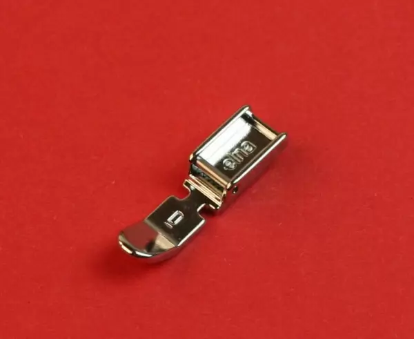 Reißverschlussfuß D 493100 für Elna Nähmaschinen 493101-20