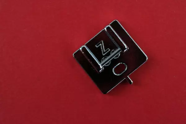 Reißverschlussfuß (Z) für Elna 9 mm Maschinen