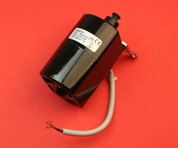 Motor YDK YM-261B-6 für Elna / Janome / Elnita Nähmaschine zum Einbau # 39576278